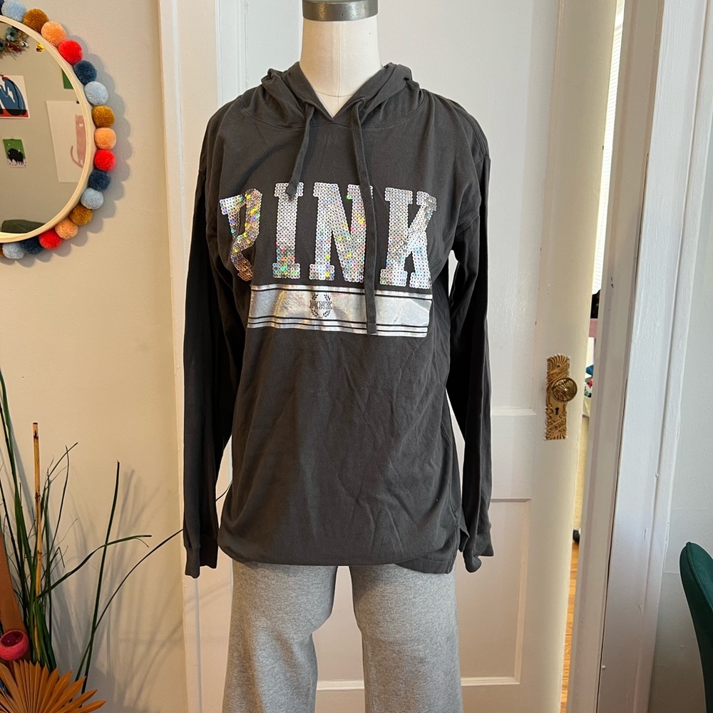 VS PINK lightweight hooded tee